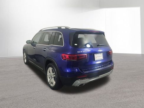 Used 2021 Mercedes-Benz GLB 250 4MATIC image 30