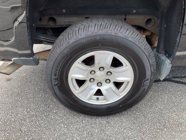 Used 2016 Chevrolet Silverado 1500 LT AWD/4WD image 12