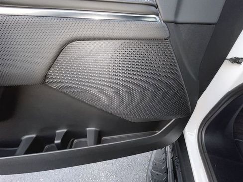 New 2026 GMC Sierra EV Elevation image 28