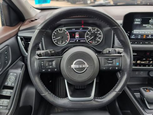 Used 2023 Nissan Rogue SL w/ SL Premium Package image 20