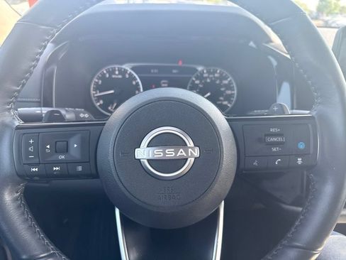 Certified 2024 Nissan Pathfinder SL AWD/4WD image 10