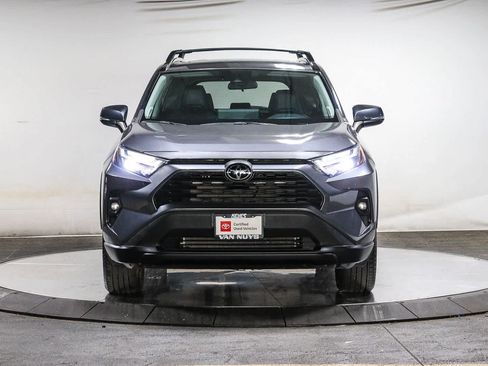 Used 2023 Toyota RAV4 XLE Premium FWD image 7