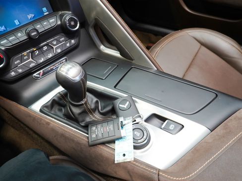 Used 2014 Chevrolet Corvette Stingray Convertible w/ 3LT Preferred Equipment Group RWD image 57