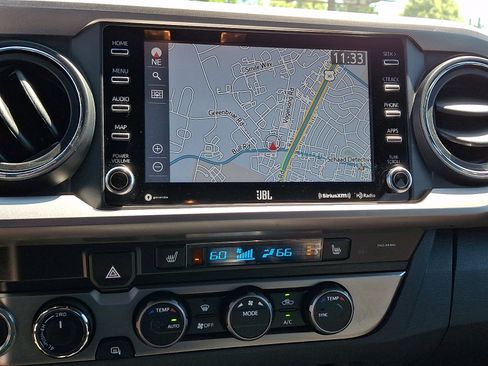 Used 2020 Toyota Tacoma Limited AWD/4WD image 24
