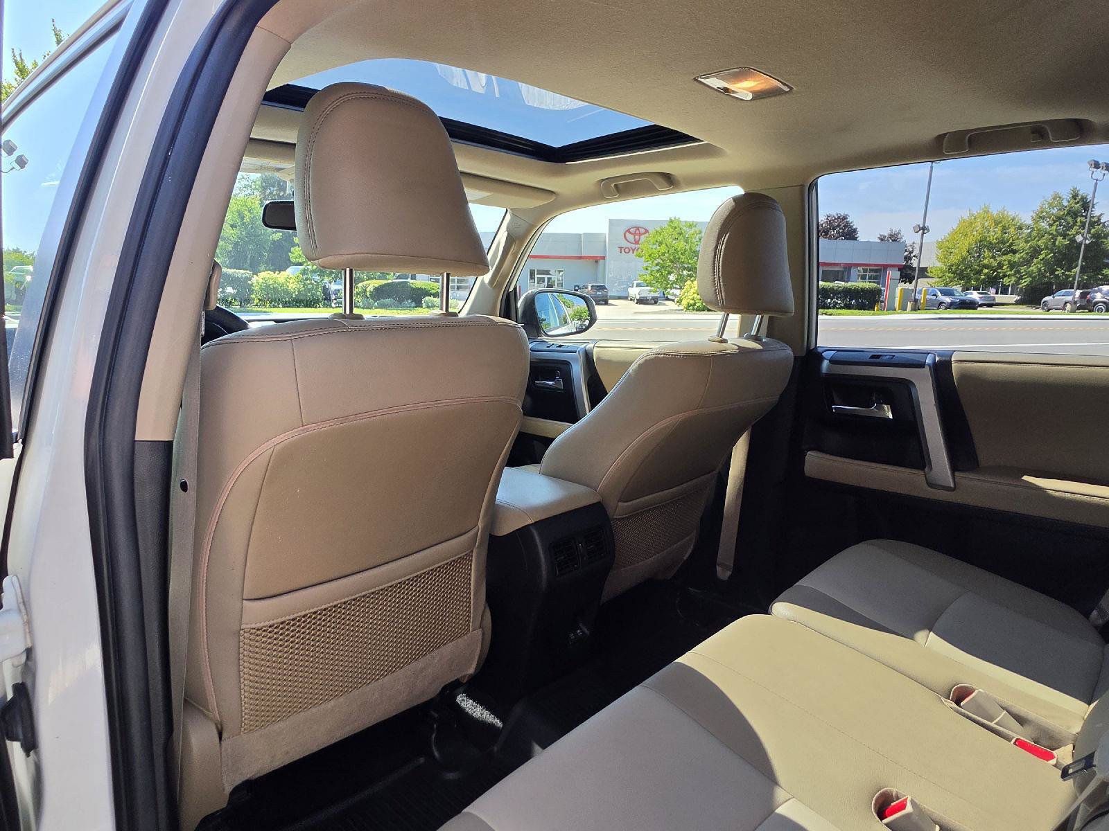 Used 2021 Toyota 4Runner SR5 Premium w/ Moonroof Package AWD/4WD image 15