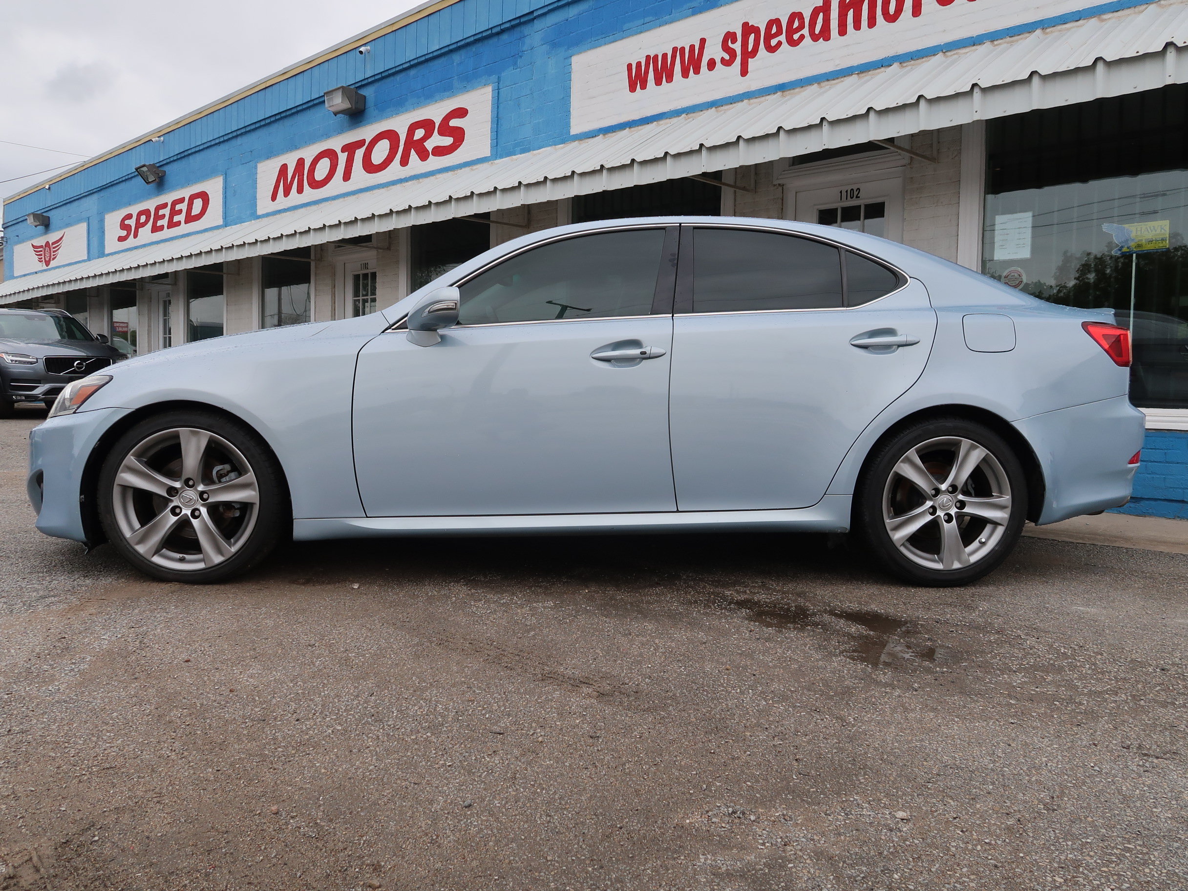 Used 2011 Lexus IS 250 w/ Premium Pkg Value Edition RWD image 3