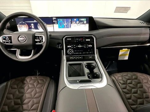 New 2026 Nissan Armada Platinum image 5