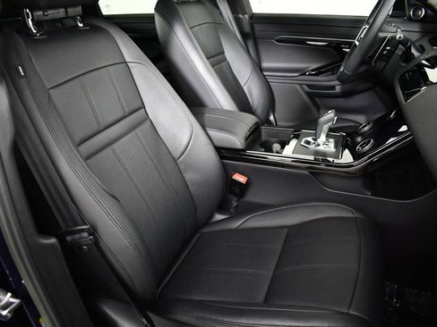 Used 2023 Land Rover Range Rover Evoque R-Dynamic S image 22