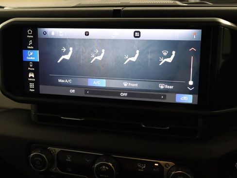 Used 2026 Jeep Wrangler Unlimited Sport AWD/4WD image 27