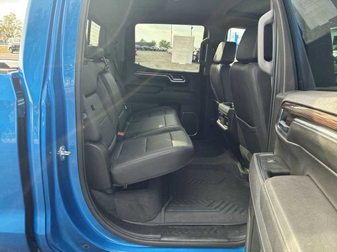 Used 2024 Chevrolet Silverado 1500 LT Trail Boss w/ LT Trail Boss Premium Package AWD/4WD image 25