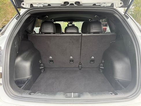 Certified 2024 Jeep Compass Latitude image 30