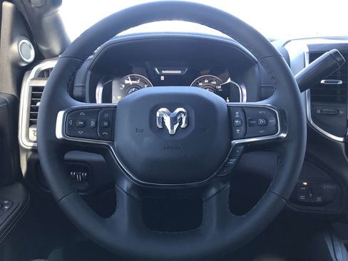 New 2025 RAM 2500 Laramie AWD/4WD image 41