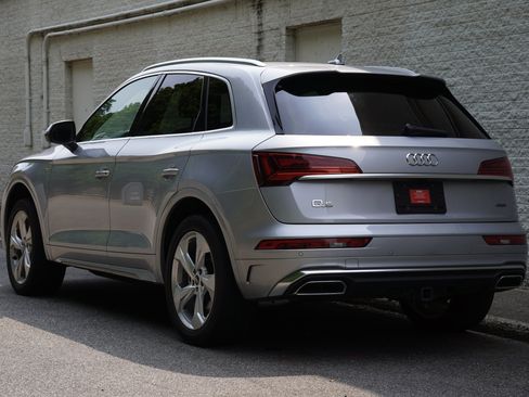 Used 2023 Audi Q5 2.0T Premium Plus w/ Premium Plus Package AWD/4WD image 5