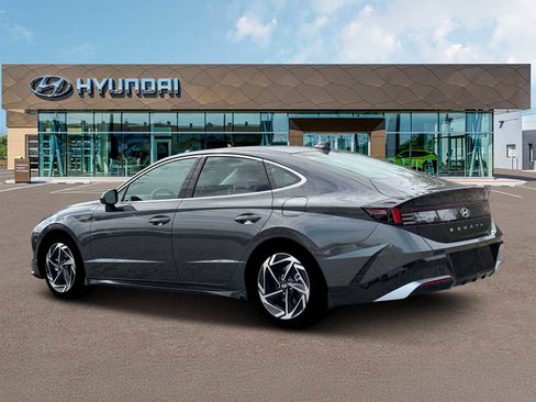 New 2026 Hyundai Sonata SEL image 4