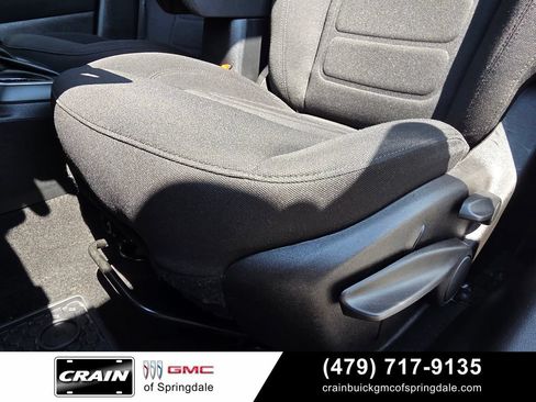 Used 2020 Jeep Renegade Latitude w/ Cold Weather Group AWD/4WD image 23