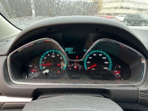 Used 2014 Chevrolet Traverse LT w/ All-Star Edition image 15