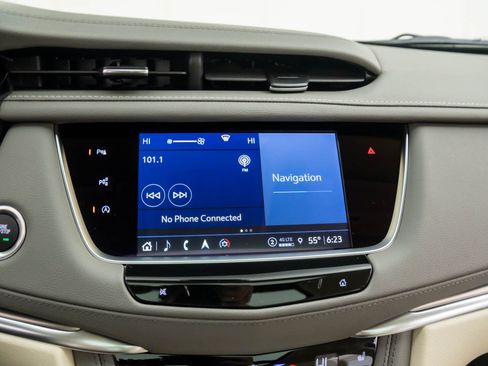 New 2026 Cadillac XT5 Premium Luxury w/ LPO, Floor Liner Package image 25