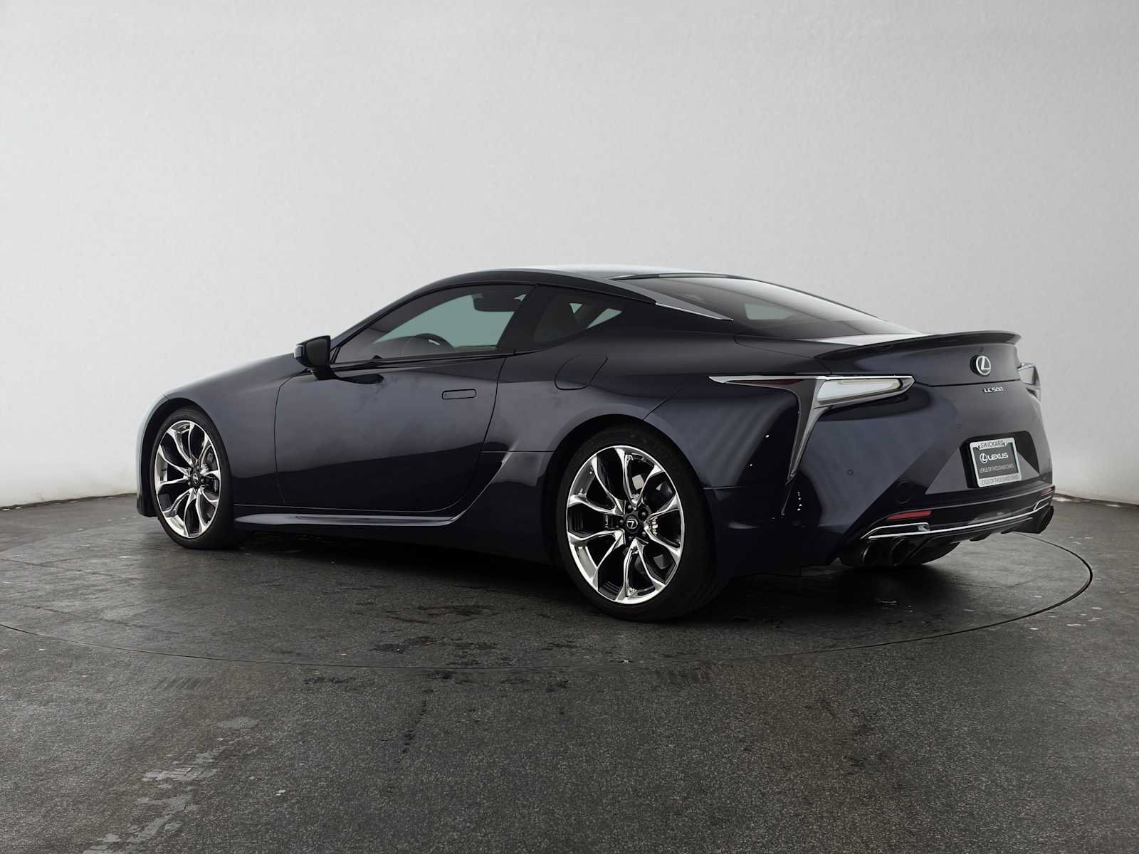 Used 2018 Lexus LC 500 Coupe w/ Sport Package RWD image 5