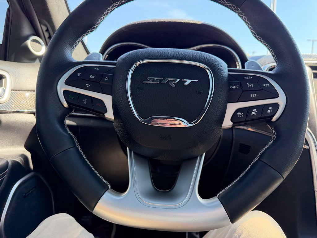 Used 2016 Jeep Grand Cherokee SRT AWD/4WD image 54