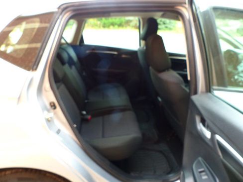 Used 2019 Honda Fit LX image 40