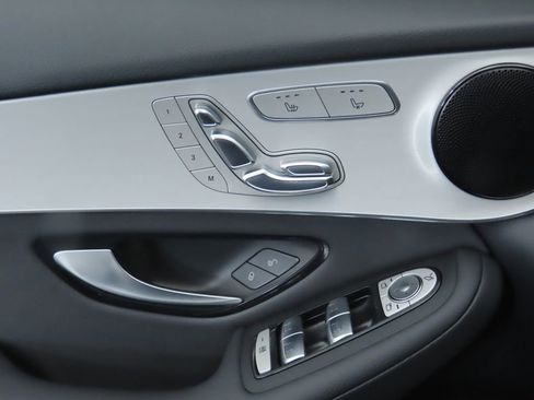 Certified 2021 Mercedes-Benz GLC 300 4MATIC image 24