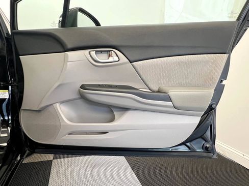 Used 2015 Honda Civic LX image 11