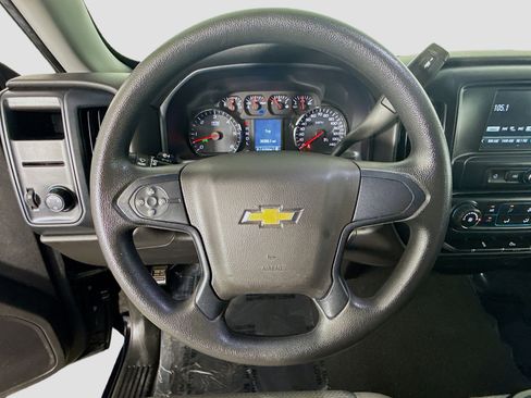 Used 2019 Chevrolet Silverado 1500 Custom w/ Custom Convenience Package RWD image 13