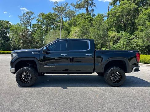Used 2024 GMC Sierra 1500 SLT w/ SLT Premium Plus Package image 2