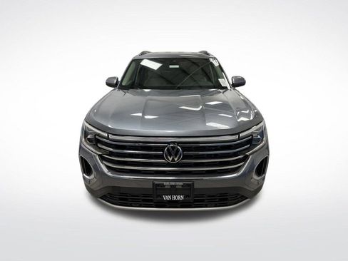 Used 2024 Volkswagen Atlas SE image 10