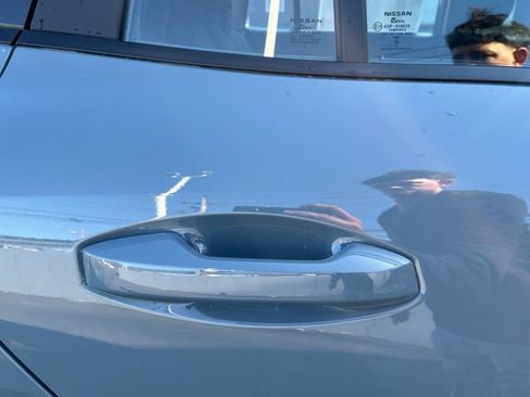 New 2026 Nissan Sentra SR w/ Floor Mat Package FWD image 7