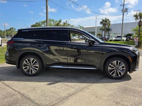 New 2026 INFINITI QX60 Luxe w/ Cargo Package FWD image 8