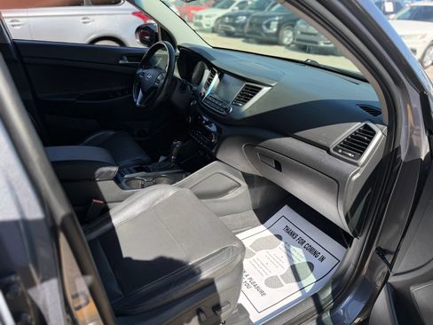 Used 2016 Hyundai Tucson Limited image 17