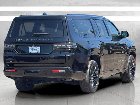 Used 2024 Jeep Grand Wagoneer L Series II w/ Quick Order Packagew 28T AWD/4WD image 5