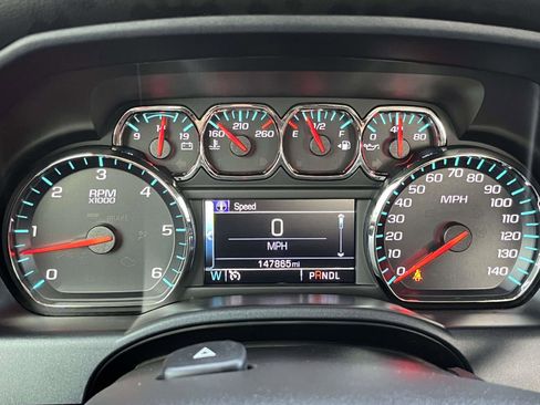 Used 2018 Chevrolet Silverado 1500 LT w/ All Star Edition image 24