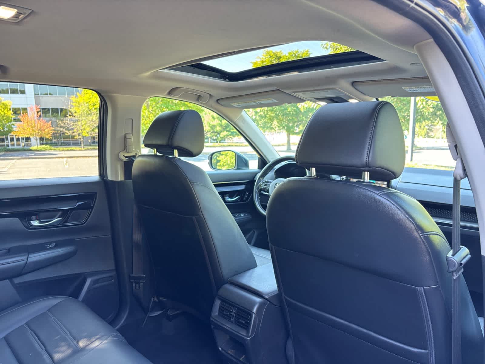 Used 2023 Honda CR-V EX-L image 27