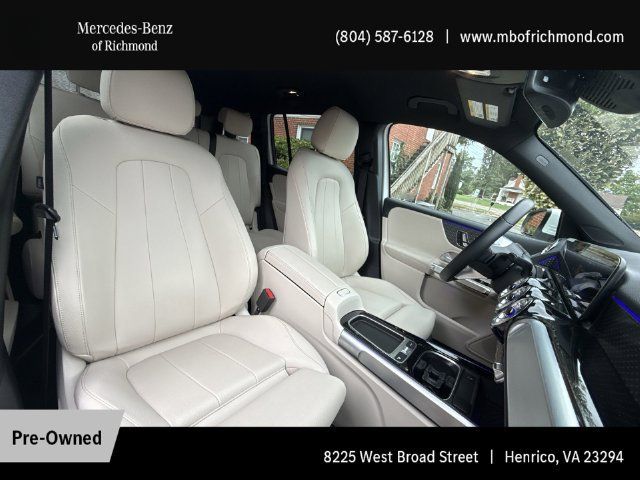 Used 2025 Mercedes-Benz GLB 250 4MATIC image 15