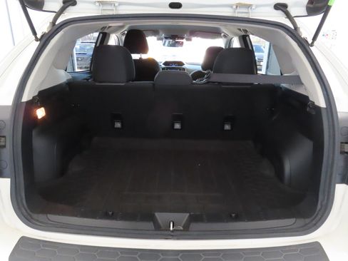 Certified 2021 Subaru Crosstrek 2.0i Premium image 24