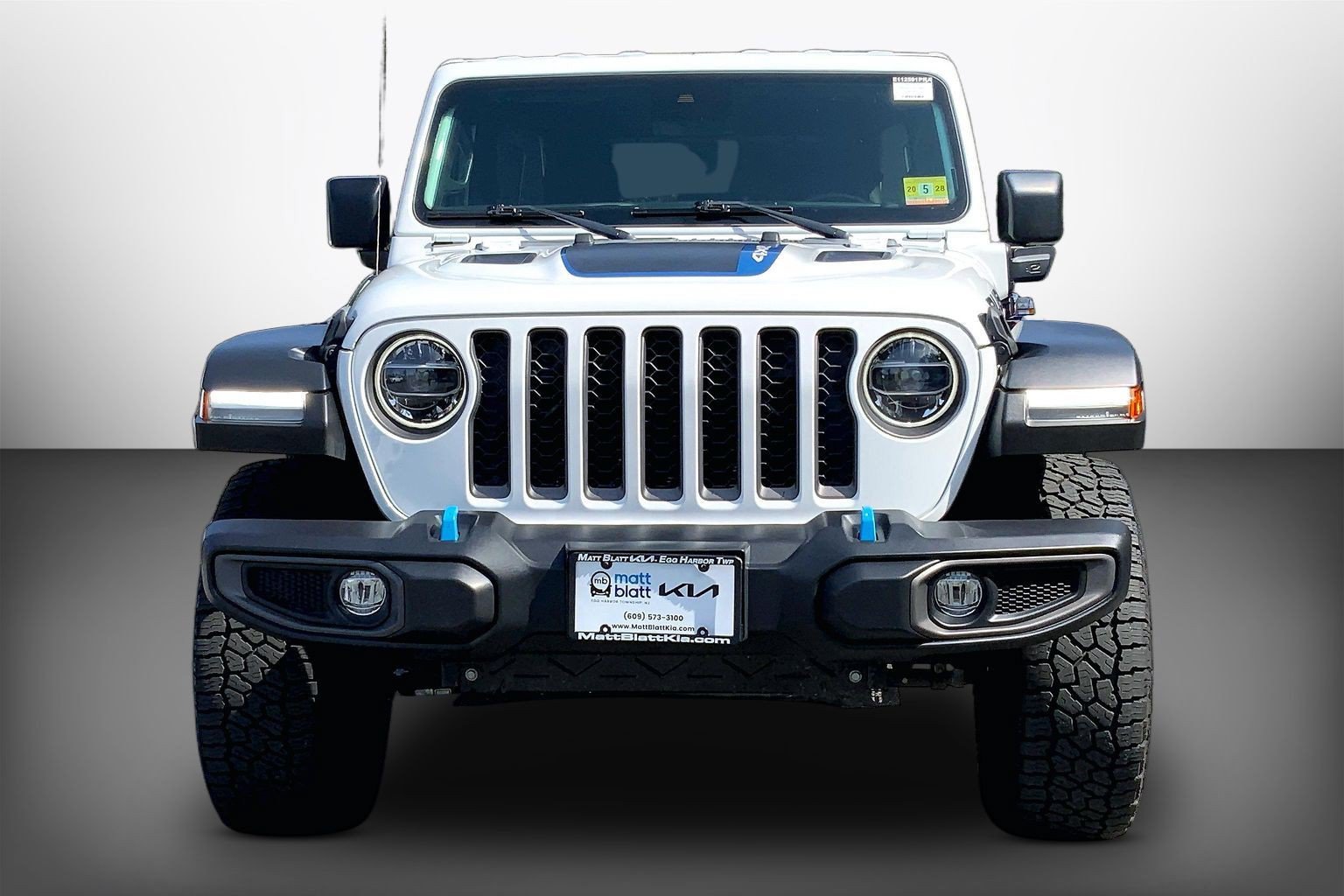 Used 2021 Jeep Wrangler Unlimited Rubicon 4xe w/ Safety Group AWD/4WD image 5