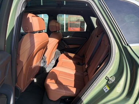 Used 2023 Audi Q5 2.0T Premium Plus w/ Premium Plus Package image 12