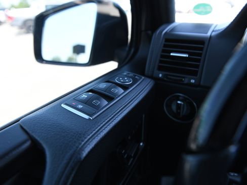 Used 2016 Mercedes-Benz G 65 AMG 4MATIC image 21
