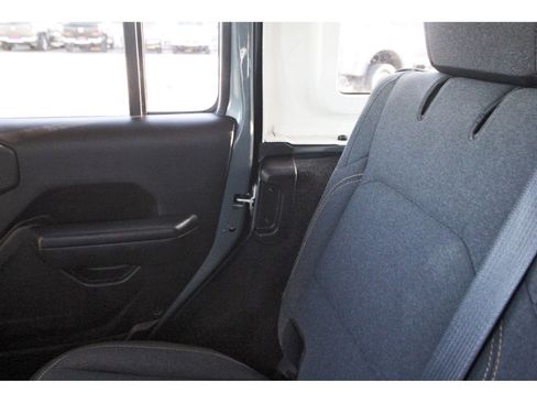 Used 2024 Jeep Wrangler Sport S image 14