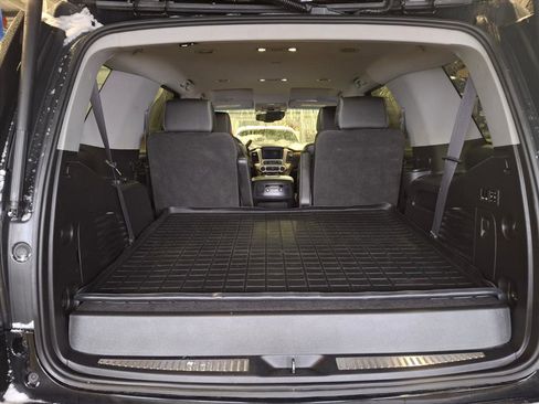 Used 2016 GMC Yukon Denali image 9