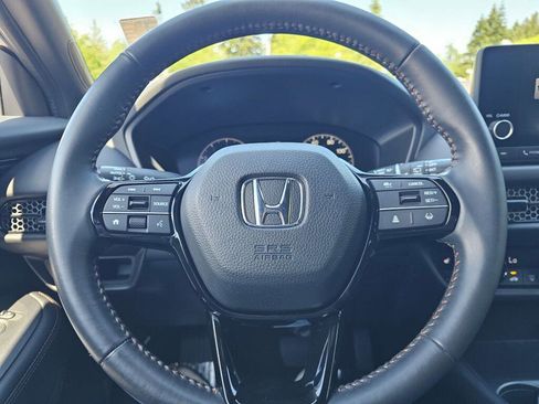 Used 2024 Honda HR-V Sport image 25