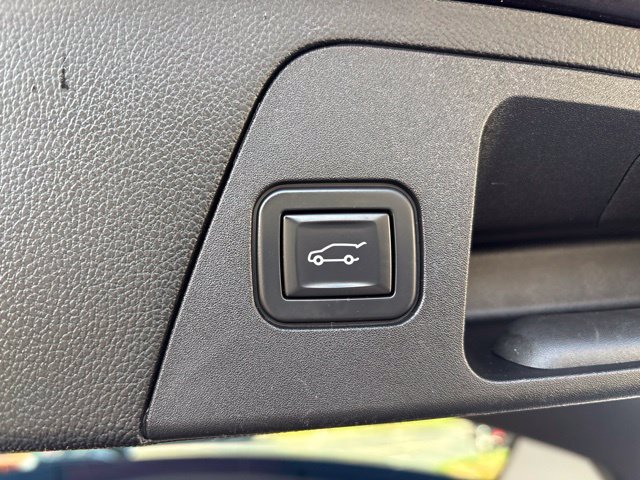 Used 2020 Buick Envision Essence AWD/4WD image 6