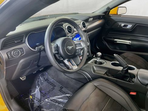 Used 2022 Ford Mustang GT Premium w/ GT Performance Package RWD image 9