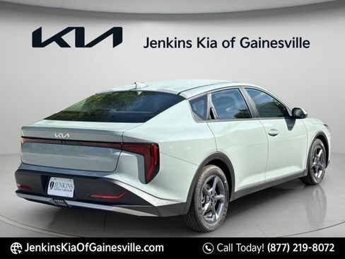 New 2026 Kia K4 FWD image 3