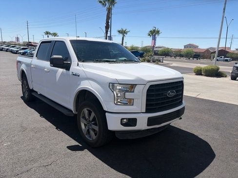 Used 2015 Ford F150 XLT w/ Equipment Group 302A Luxury AWD/4WD image 7