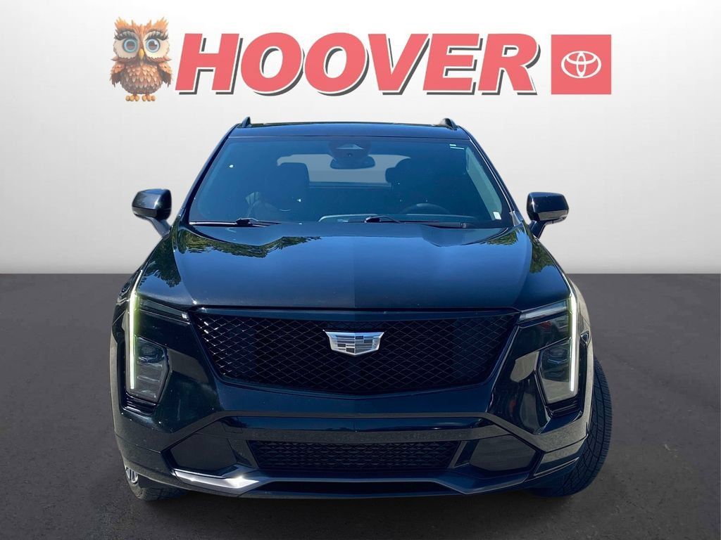 Used 2024 Cadillac XT4 Sport FWD image 5