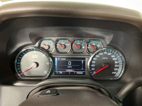 Used 2016 Chevrolet Suburban LTZ image 15