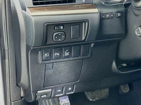 Used 2017 Lexus ES 350 w/ Luxury Package FWD image 10